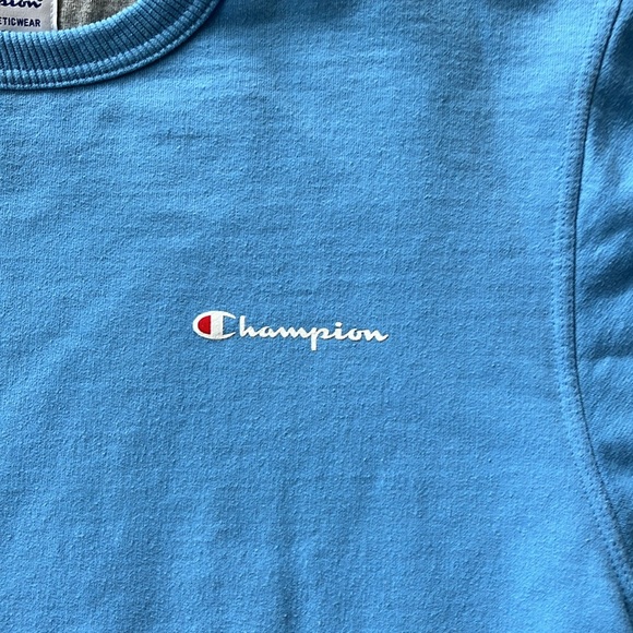 Champion sweatshirt - Picture 2 of 4